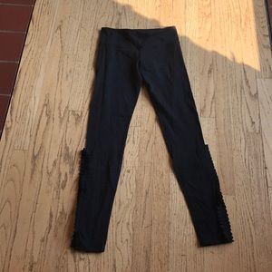 Lululemon ruffle tights